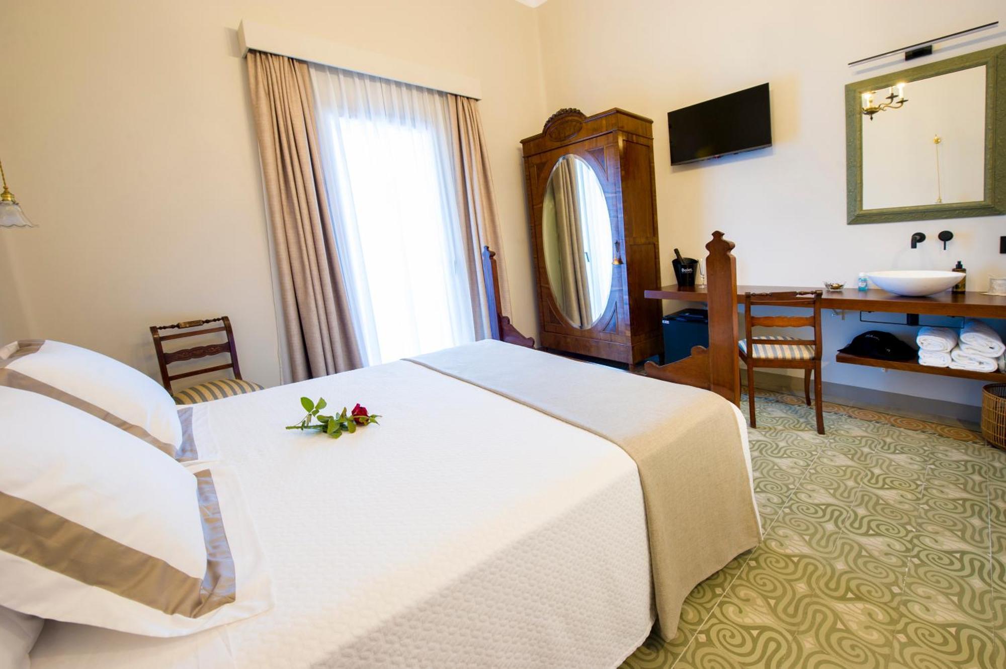 Bed and Breakfast Bolet Casa Modernista Castellvi de la Marca Esterno foto