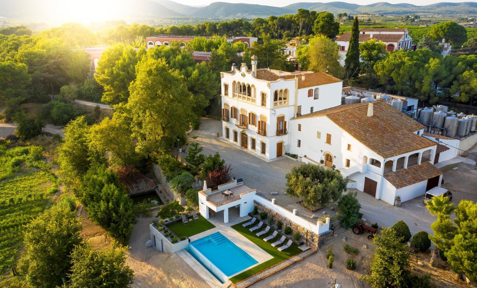 Bed and Breakfast Bolet Casa Modernista Castellvi de la Marca Esterno foto